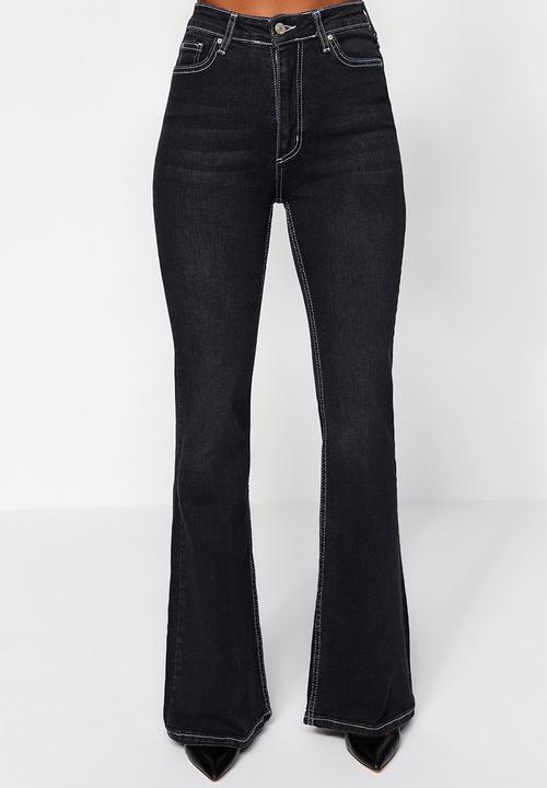Trendyol - High rise bootcut jeans - black