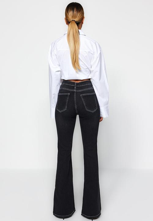 Trendyol - High rise bootcut jeans - black