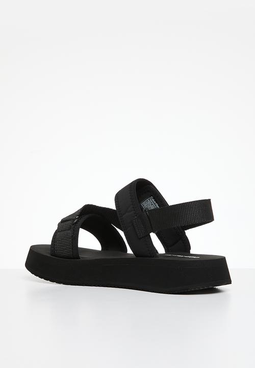 Calvin Klein - Prefresato sandal badge - black