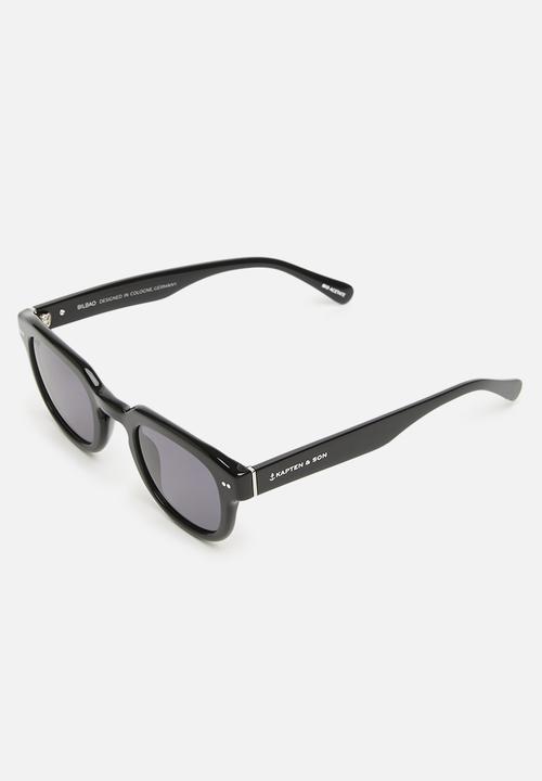 Kapten & Son - Bilbao - all black