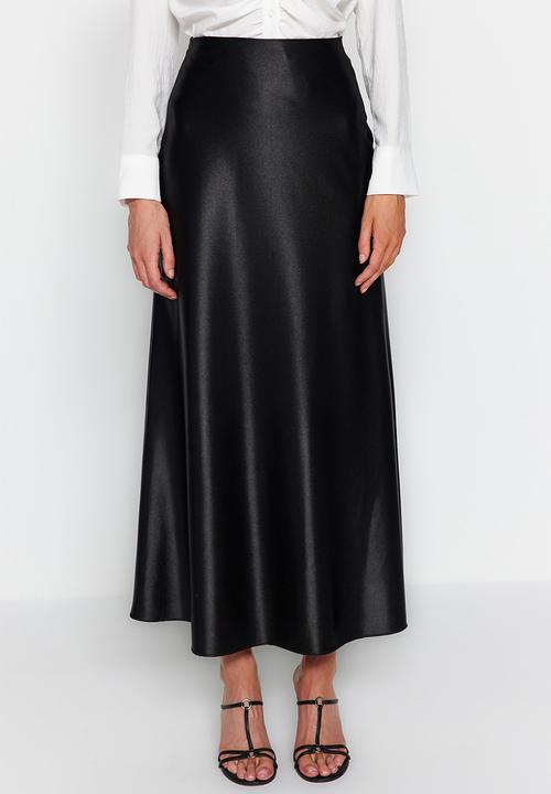 Trendyol - Modest slip skirt - black