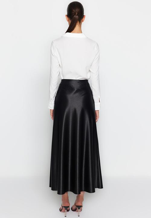 Trendyol - Modest slip skirt - black