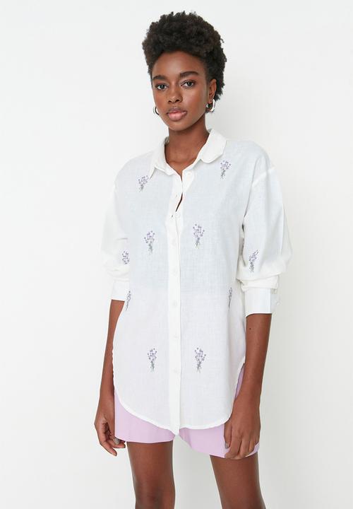 Trendyol - Long basic embrodiery shirt - ecru