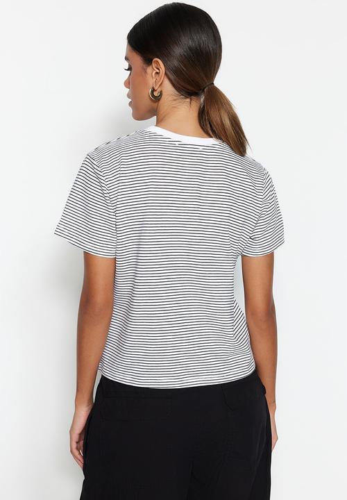 Trendyol - Striped regular tee - black