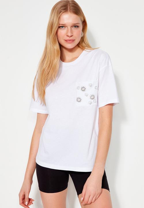Trendyol - Embellished regular tee - white