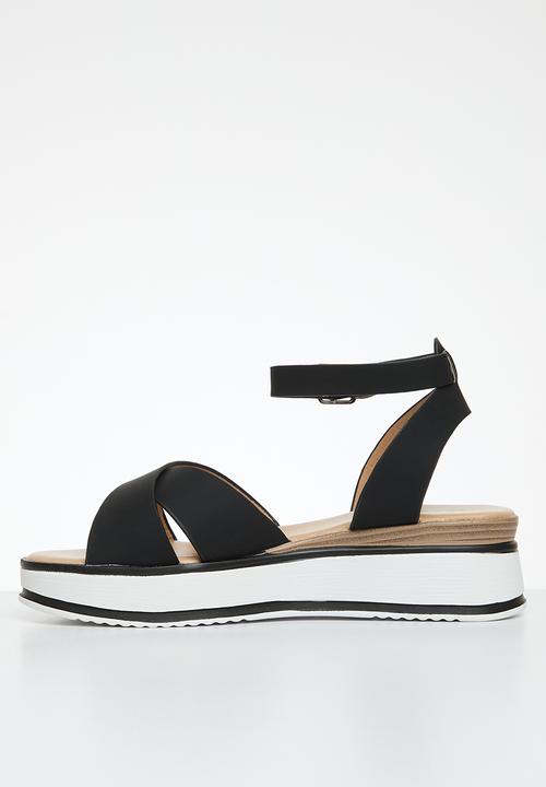 Madison® - Helana ankle tie flatform sandal - black