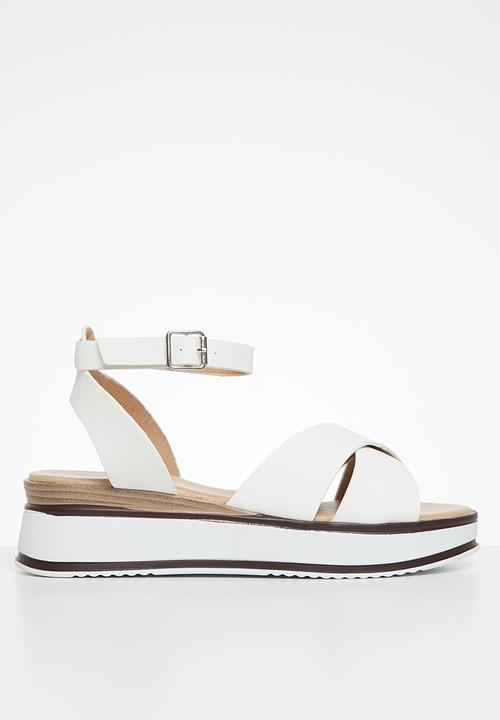 Madison® - Helana ankle tie flatform sandal - white