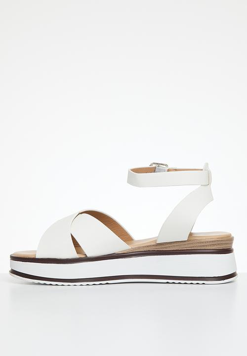 Madison® - Helana ankle tie flatform sandal - white