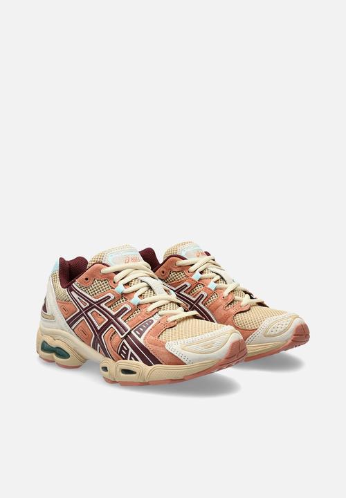 ASICS - Gel-Nimbus 9