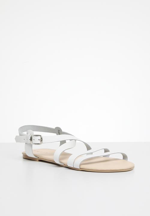 edit - Riley criss cross sandal - white