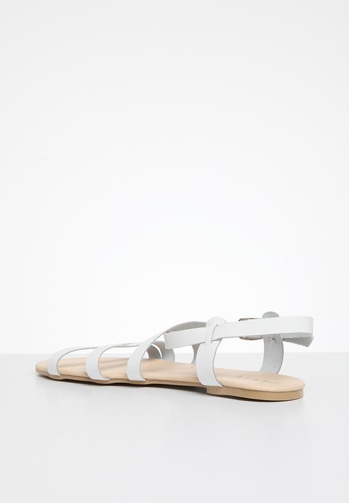 edit - Riley criss cross sandal - white