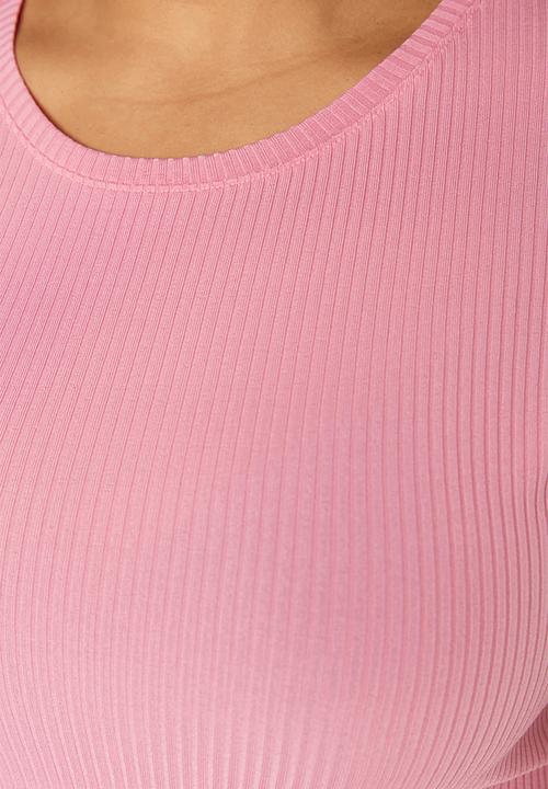 Trendyol - Plus fitted T-shirt - pink