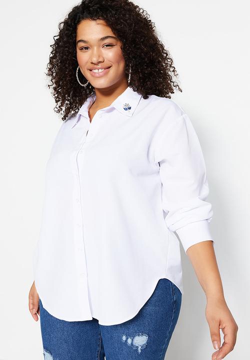 Trendyol - Plus oversized basic shirt - white