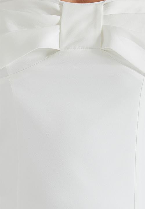Trendyol - Plus off shoulder bow mini dress - white