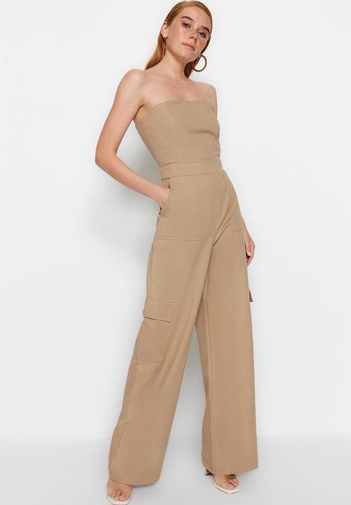 Trendyol - Sleeveless wide leg jumpsuit - beige