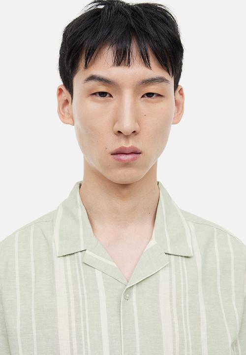 H&M - Regular fit linen-blend shirt - dusty green & white striped 
