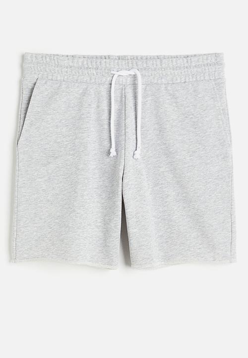 H&M - Regular fit sweatshorts - grey