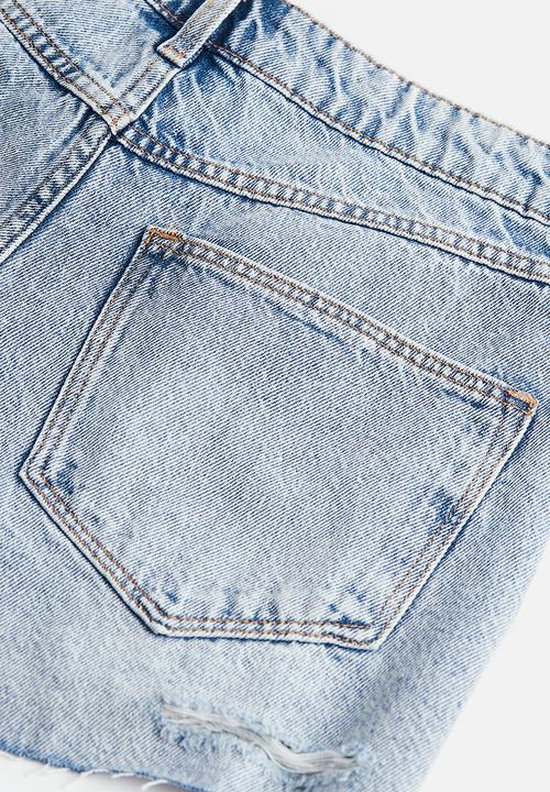 H&M - Cotton denim shorts - light denim blue 