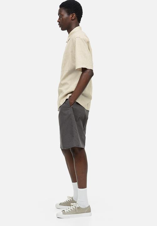 H&M - Relaxed fit short-sleeved linen-blend shirt - beige