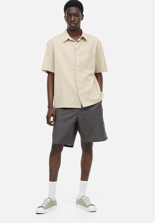 H&M - Relaxed fit short-sleeved linen-blend shirt - beige