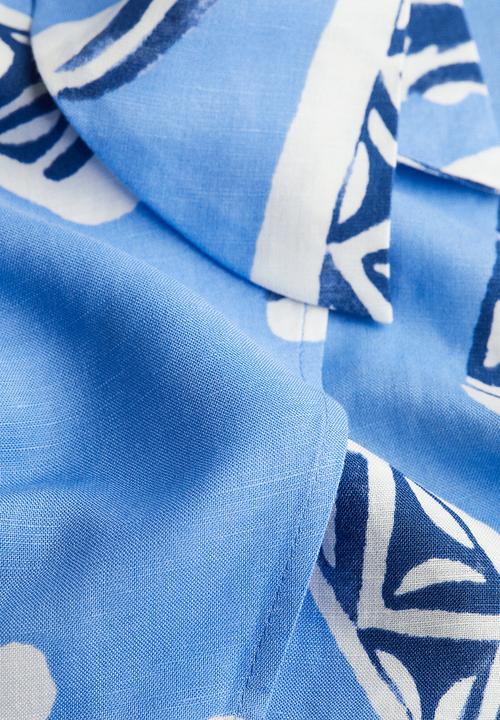 H&M - Linen-blend wrapover skirt - light blue/palm trees