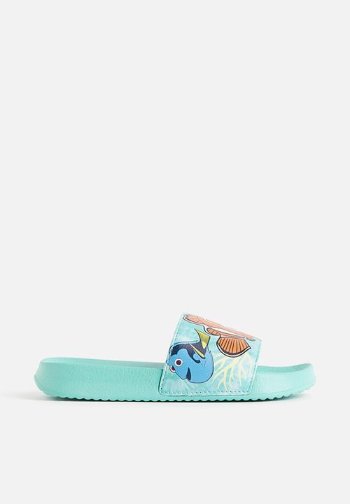H&M - Printed pool shoes - green