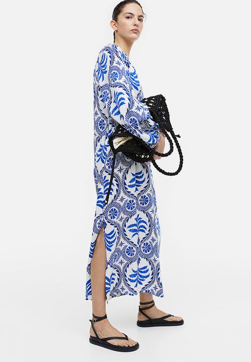 H&M - Oversized maxi dress - white & blue patterned
