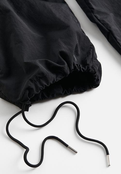 H&M - Nylon parachute trousers - black