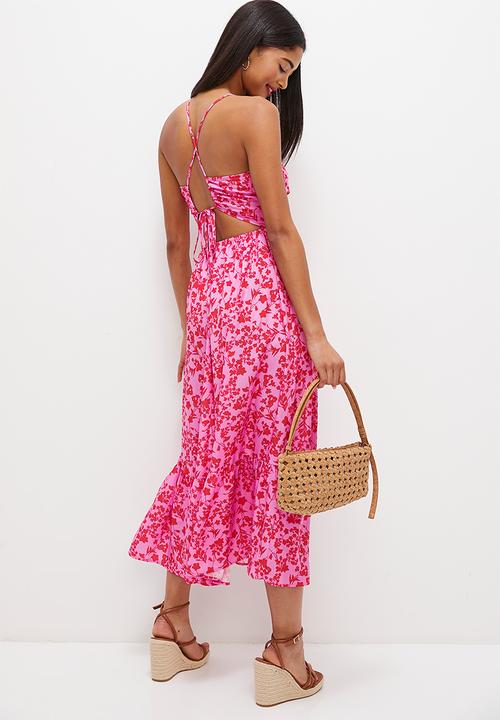 MILLA - strappy fit & flare with tier hem- red pink floral
