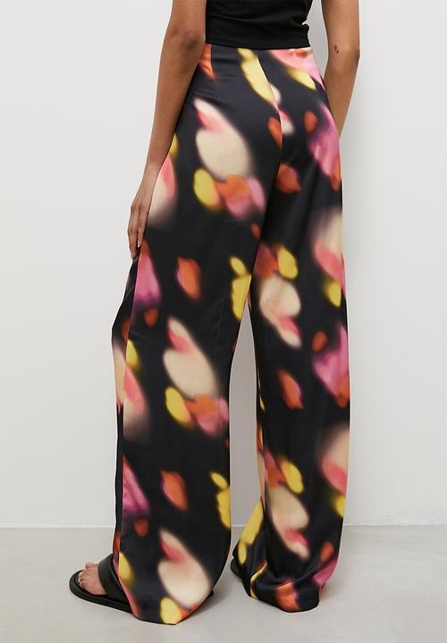 Superbalist - Printed wide leg - soft focus floral