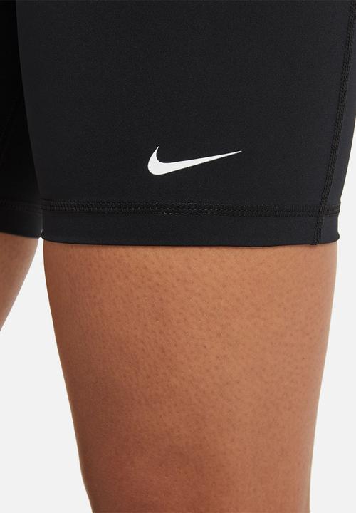 Nike - W Np 365 short 7In hi rise - black & white