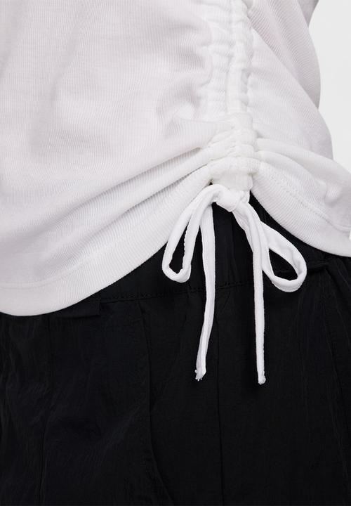 Nike - W Nsw essential rib ls md crop top - white & black