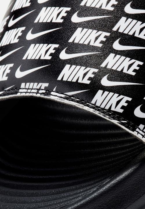Nike - Victori One - black & white
