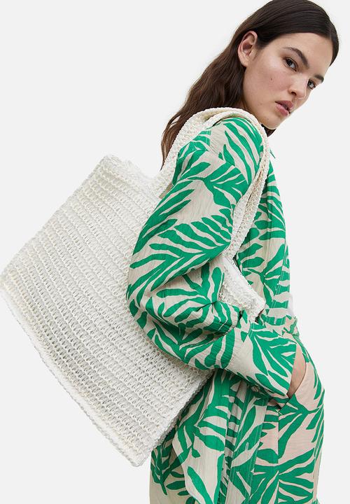 H&M - Large straw shopper - white