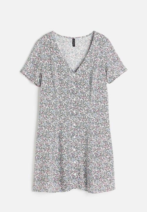 H&M - Tie-detail button-front dress - white/small flowers
