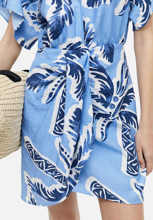 H&M - V-neck dress - light blue/palm trees