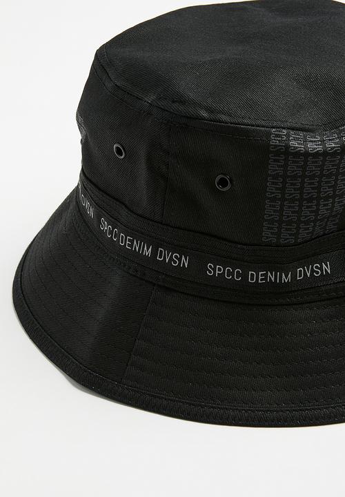 S.P.C.C - Karim bucket hat - black