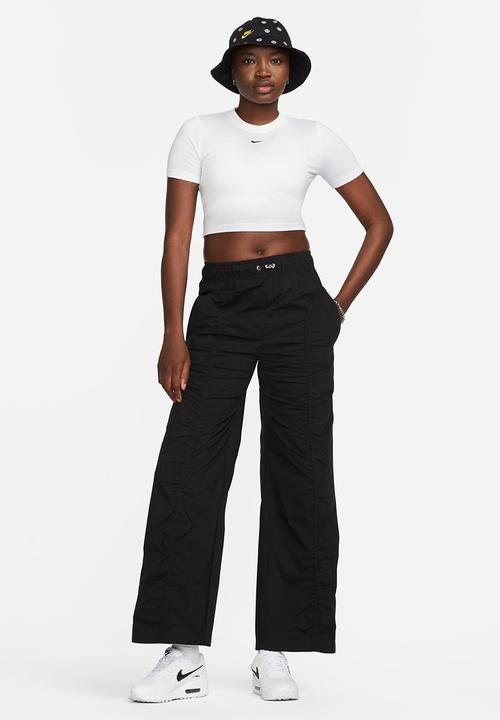 Nike - W nsw tee essntl slim crp lbr - white