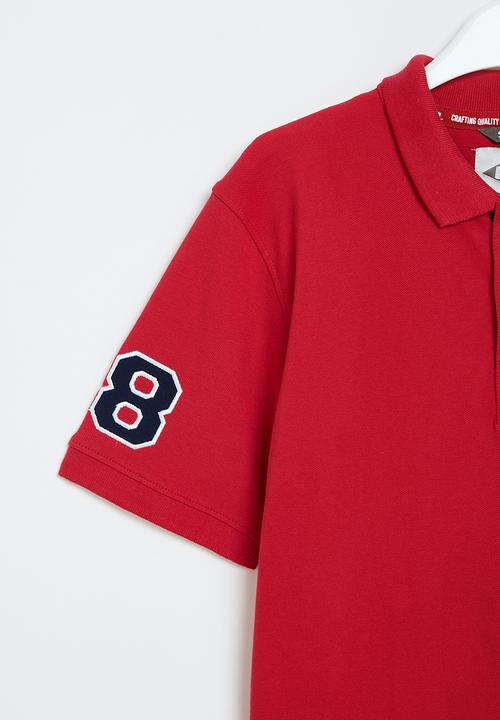 Lee Cooper - Badge & sleeve applique golfer - red