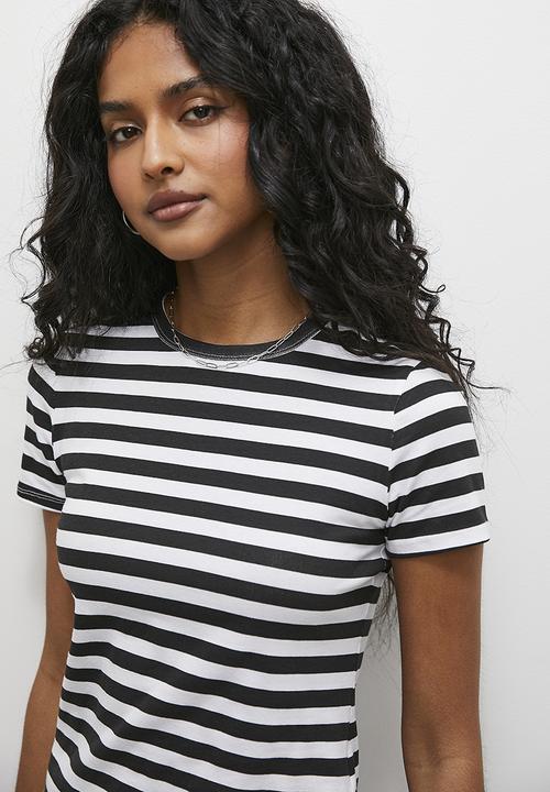 Superbalist - Basic crew tee - black & white stripe