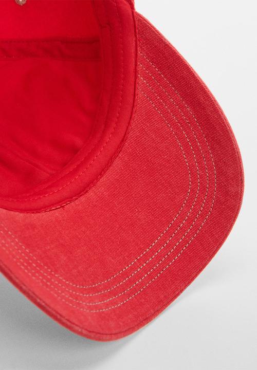 MANGO - Cap quote - red