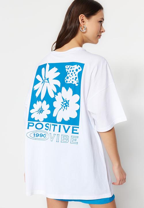 Trendyol - Oversize graphic tee - blue