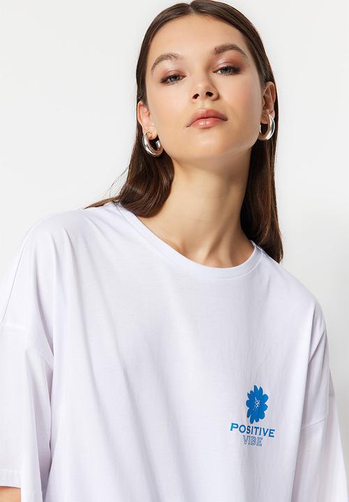 Trendyol - Oversize graphic tee - blue