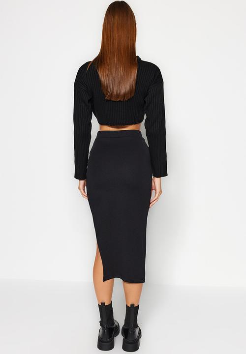 Trendyol - Pencil skirt with high slit - black
