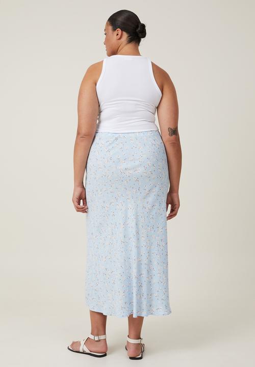 Cotton On - Plus bloom maxi slip skirt - martha ditsy coastal blue