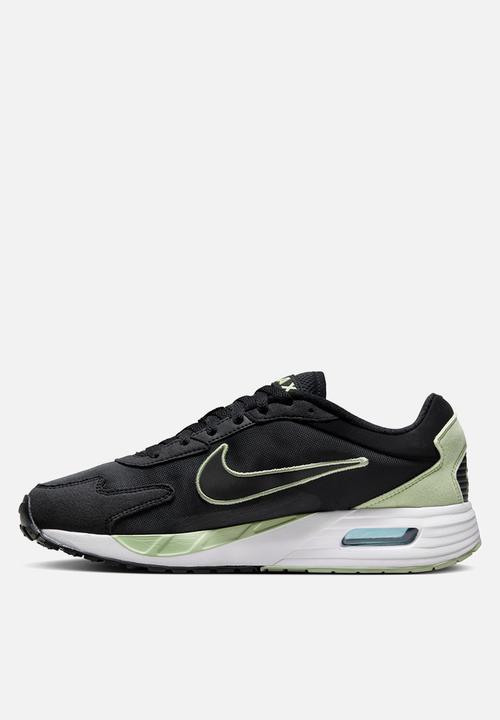 Nike - Air Max Solo