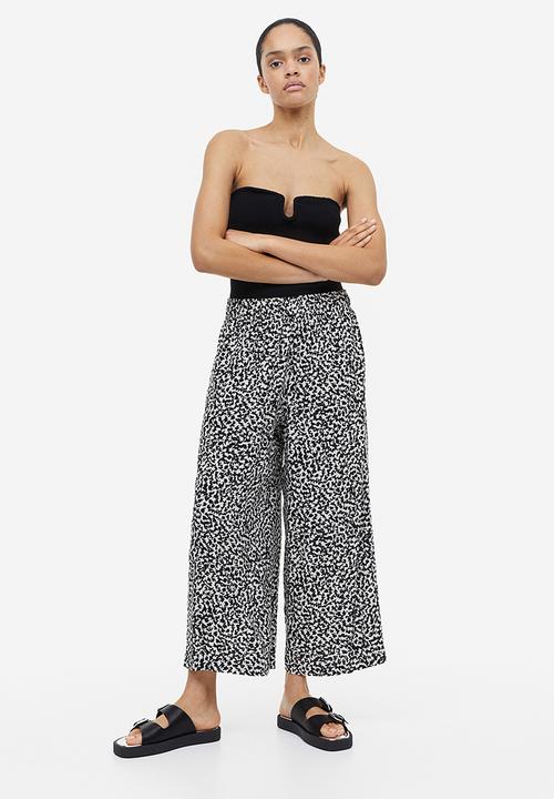 H&M - Cropped pull-on trousers - cream black patterned