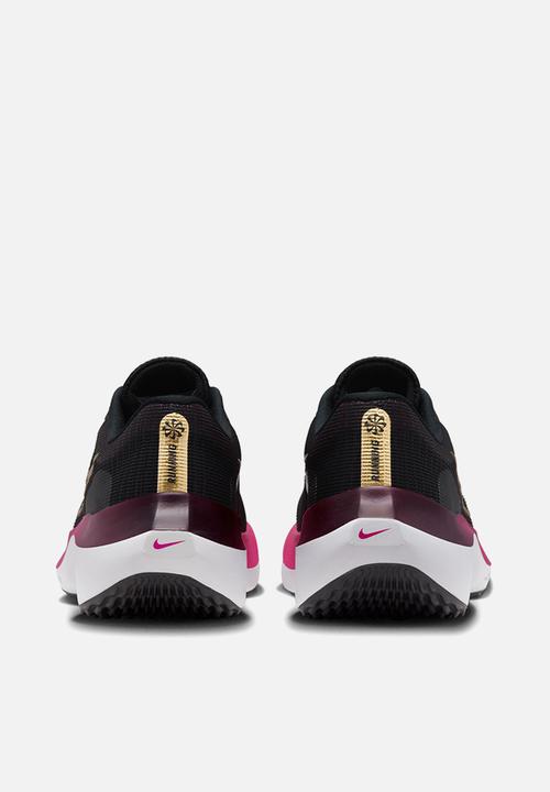 Nike - Zoom Fly 5