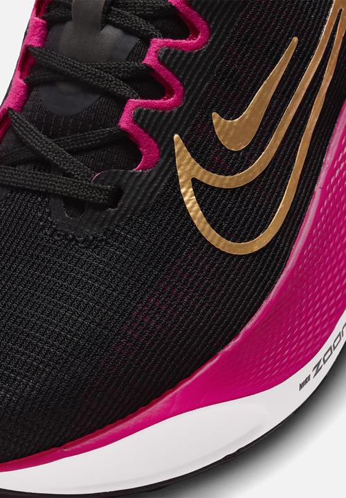 Nike - Zoom Fly 5