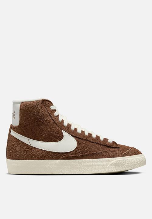 nike coconut milk blazer